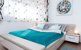 Defne Apartman