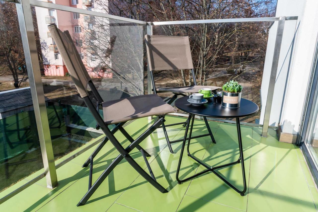 Defne Apartman Debrecen Exterior foto